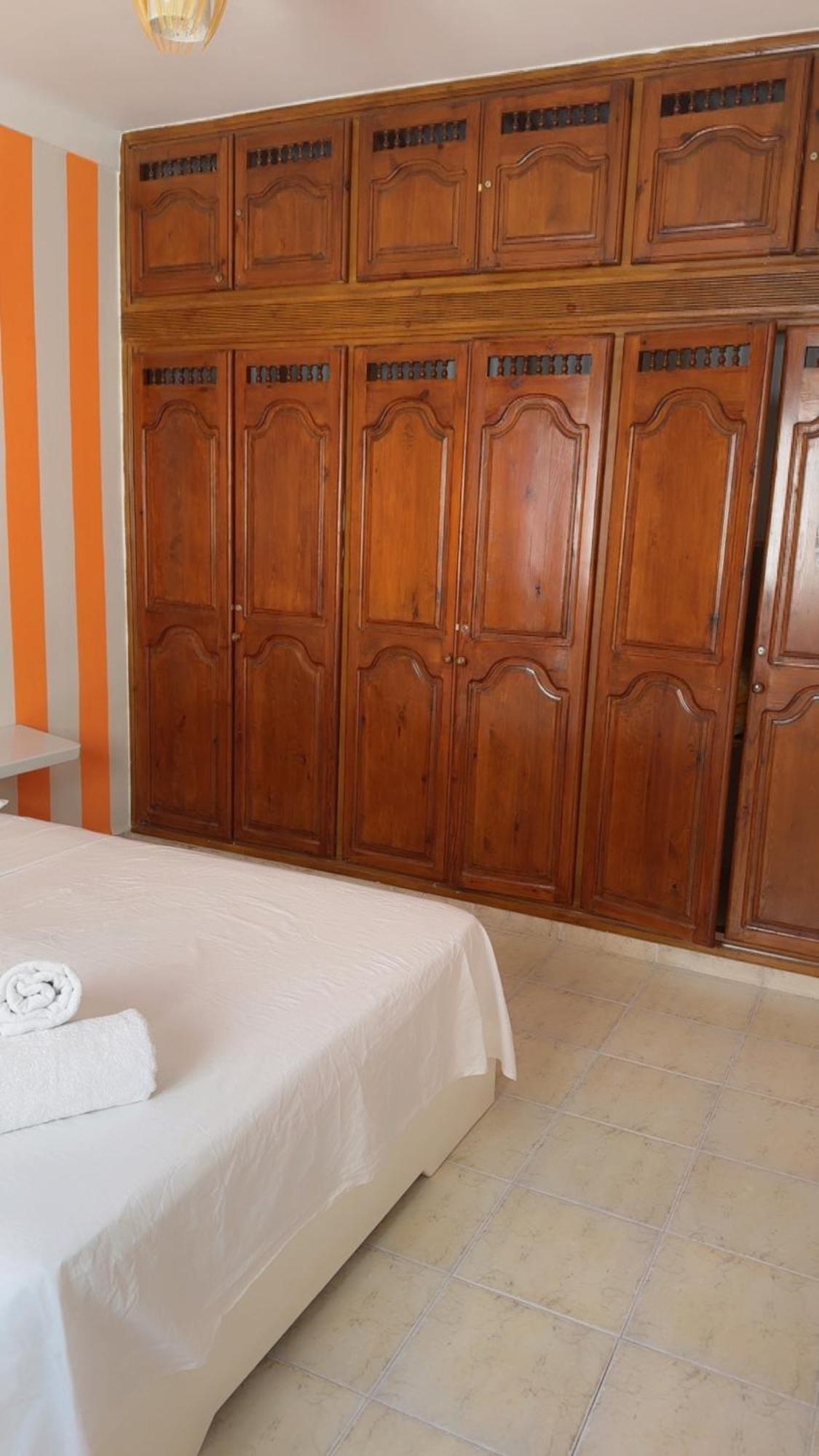 Chez Ali Apartments Есувейра Екстериор снимка